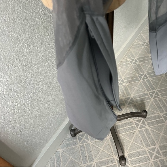 REEBOK sz S Wonder Women Gray Woven Track Pants Sheer Panels Reflective Piping - Picture 7 of 9